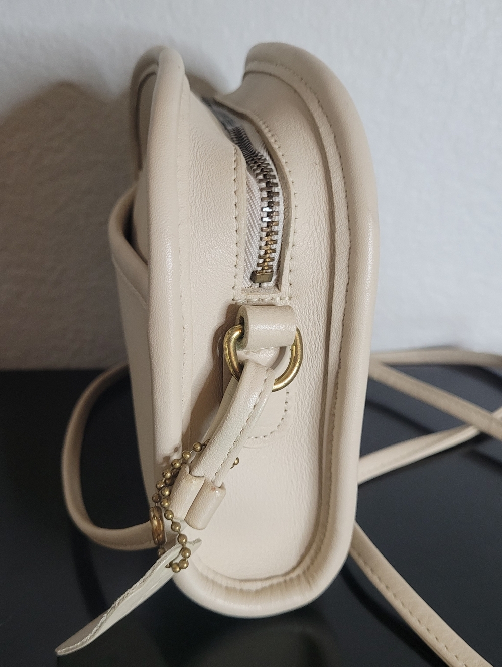 Coach Abbie Vintage Crossbody Bag 9017 - Picture 5 of 10